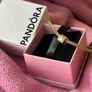 Pandora 14k Gold Charm with 21 diamonds. LIMITED EDITION VEGAS DICE